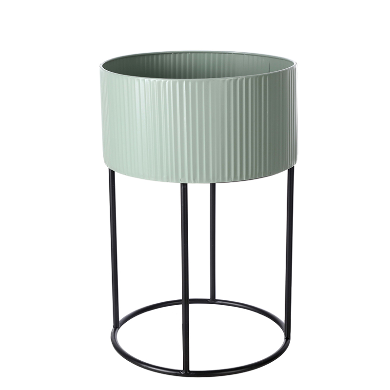 Ribbed Metal Planter Pot with Metal Stand